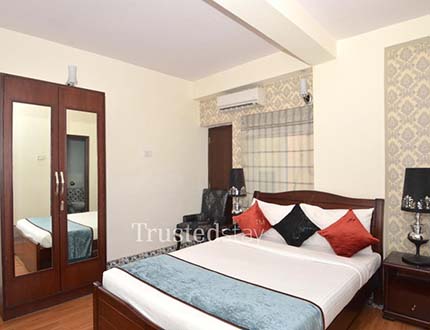 Alcove Service Apartments in Bangalore | Master Bed Room